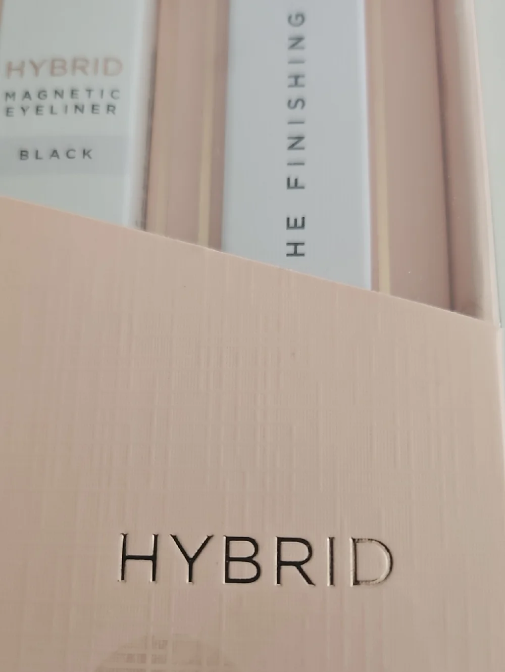 Cosmetics - Picture 2 of 7